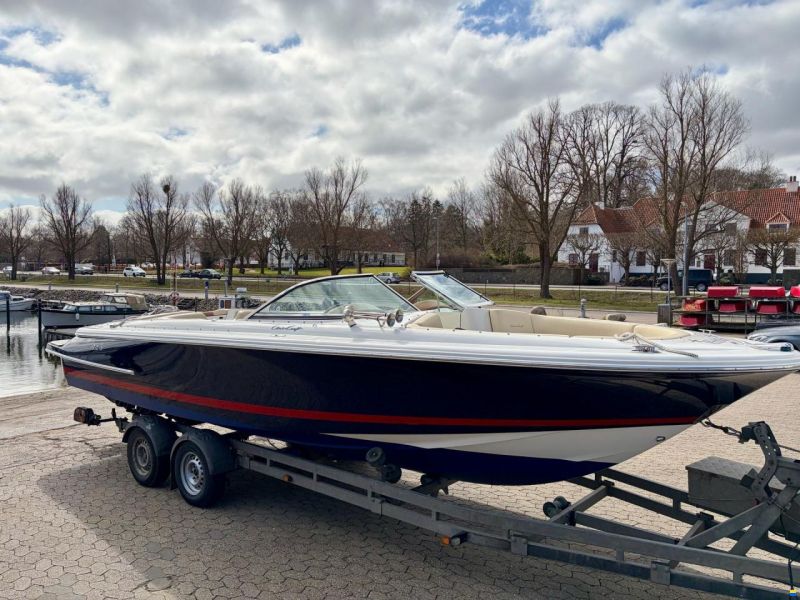 Chris Craft Launch 25