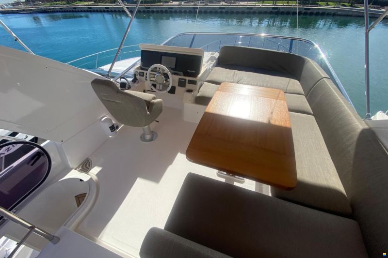 Azimut 50