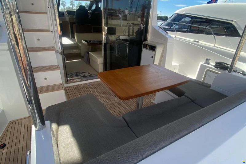 Azimut 50