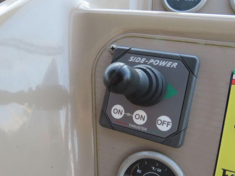 Bayliner 3485 Avanti