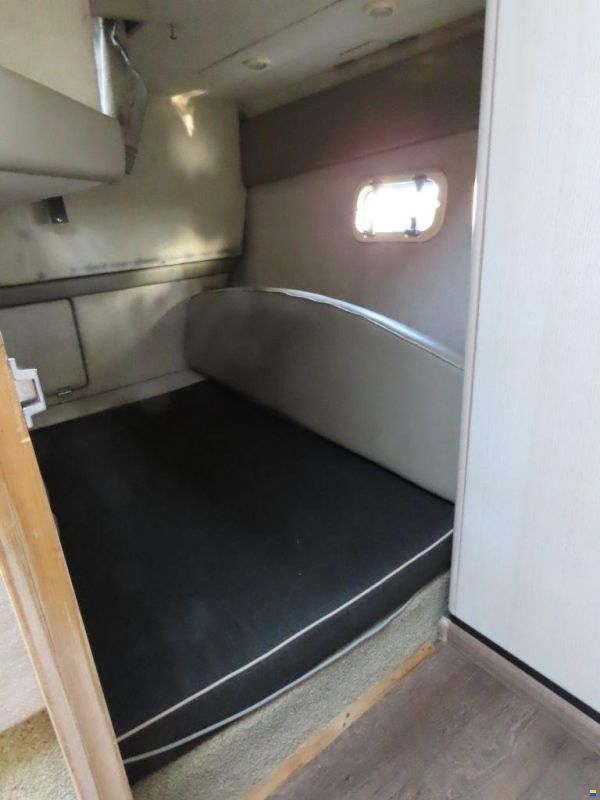 Bayliner 3485 Avanti