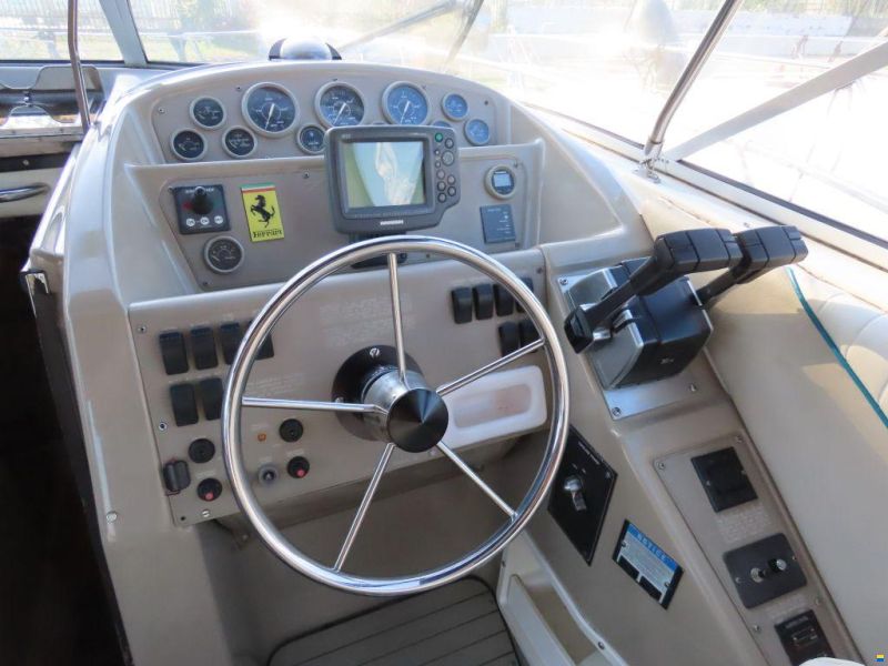 Bayliner 3485 Avanti