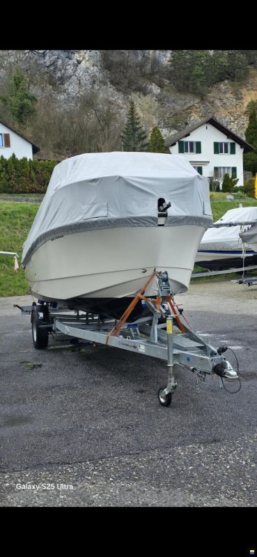 Quicksilver Pilothause 555
