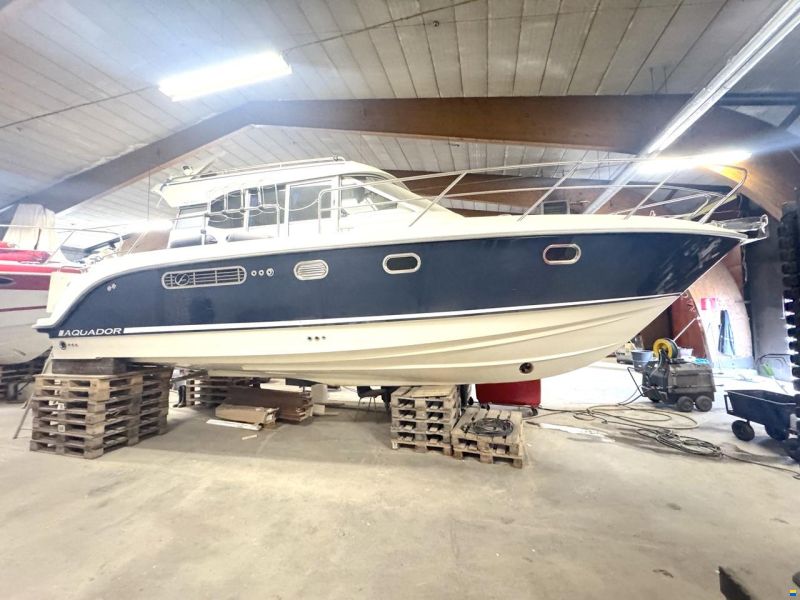 Aquador 32 C