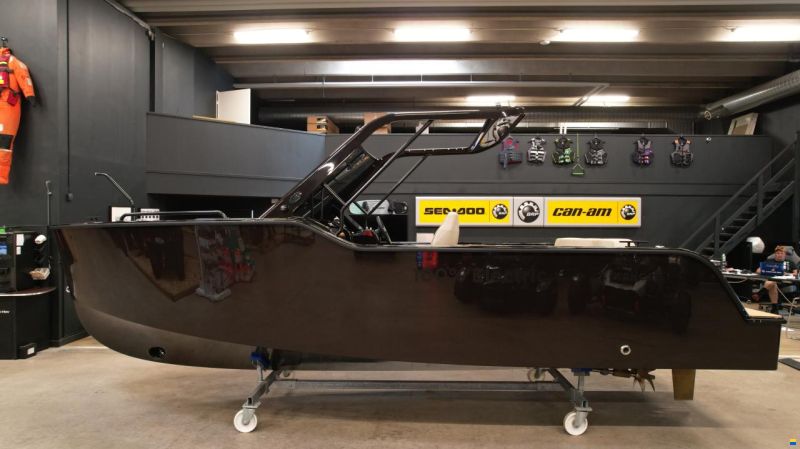X-Shore 1 NEW ELECTRIC BOAT
