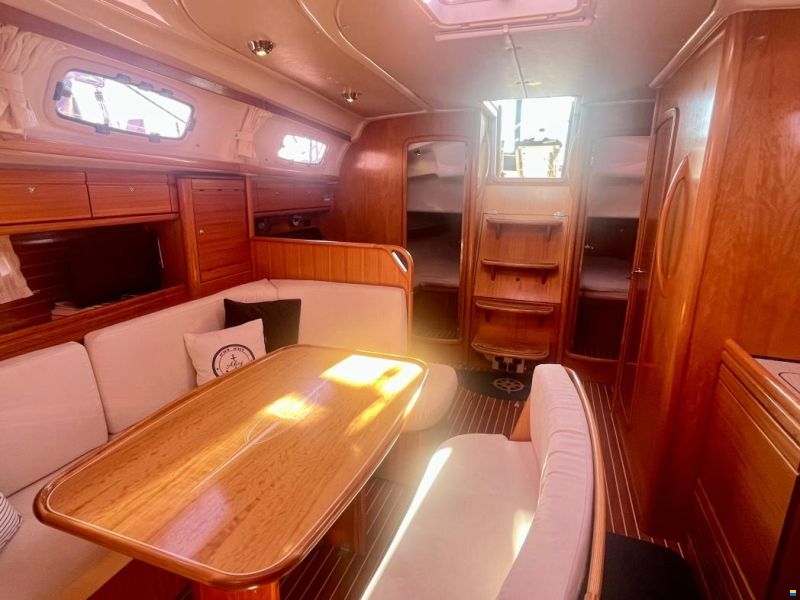 Bavaria 39 Cruiser - 3 cabin