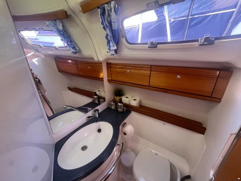 Bavaria 39 Cruiser - 3 cabin