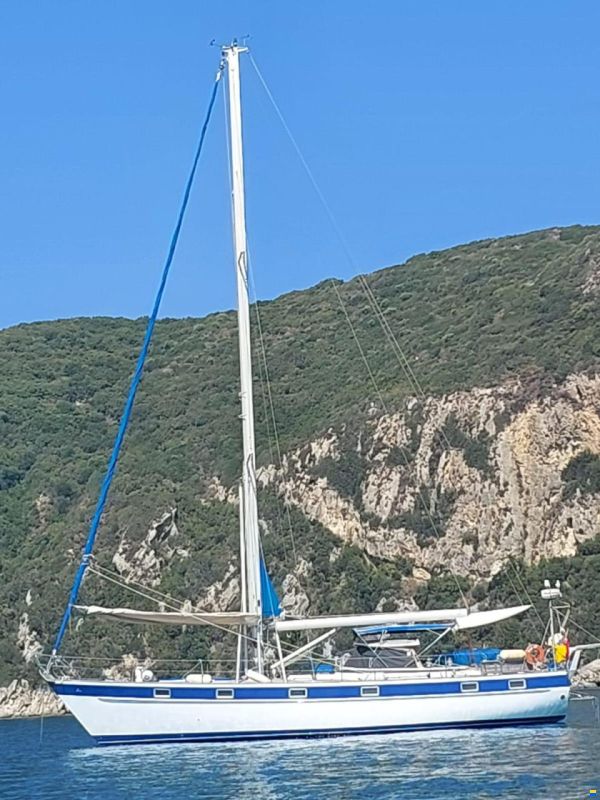 Hallberg-Rassy 49