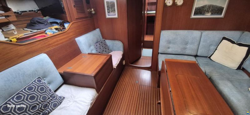 Hallberg-Rassy 49