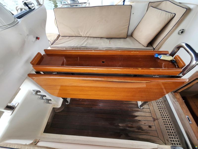 Discovery Yachts 55