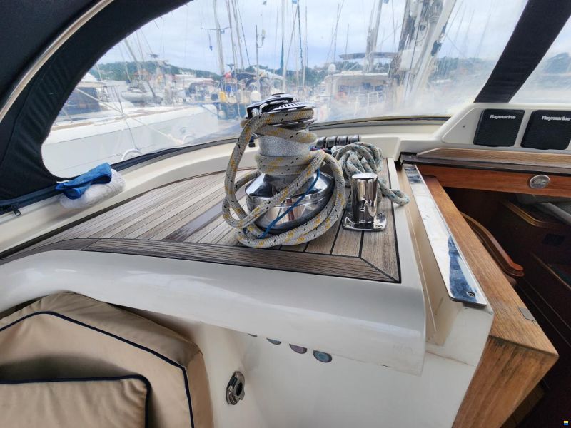 Discovery Yachts 55