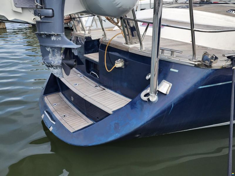 Discovery Yachts 55
