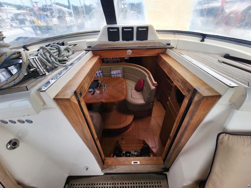 Discovery Yachts 55