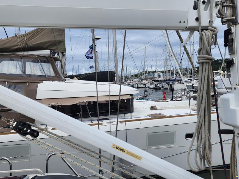 Discovery Yachts 55