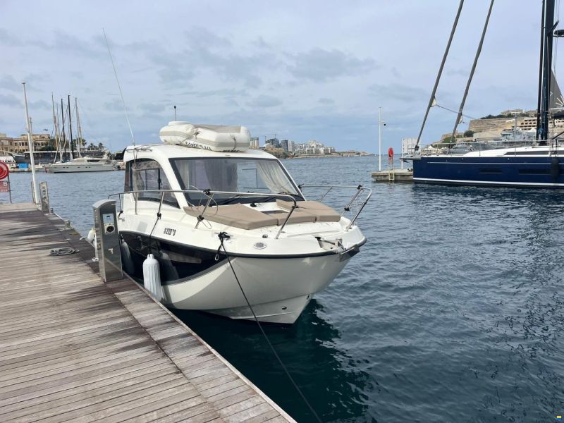 Quicksilver 755 Weekend