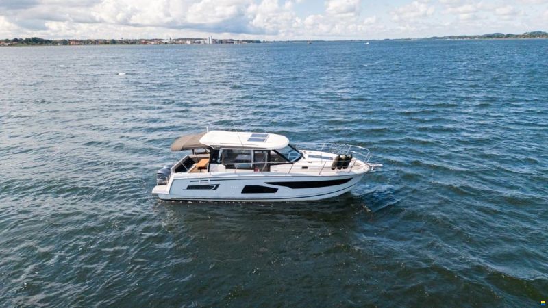Jeanneau Merry Fisher 1095