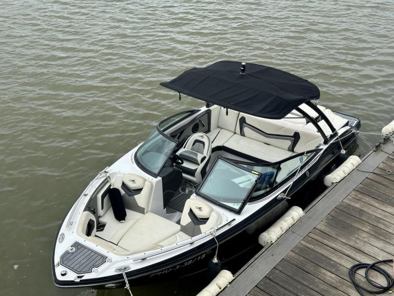 Monterey 238 SS