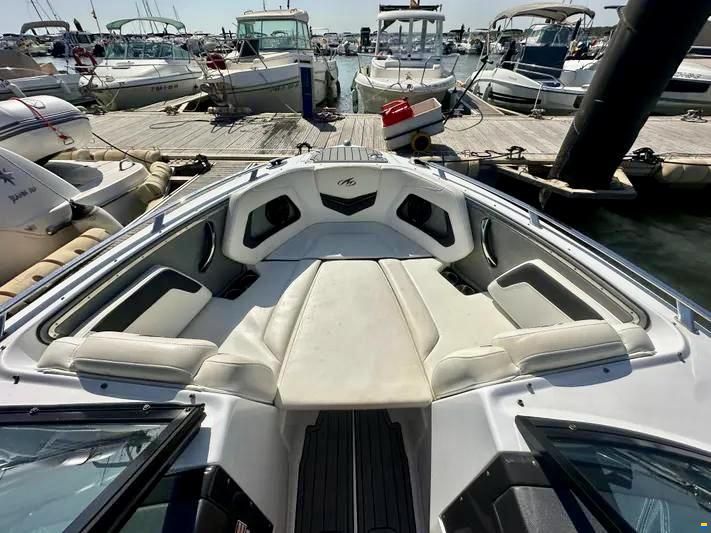 Monterey 238 SS