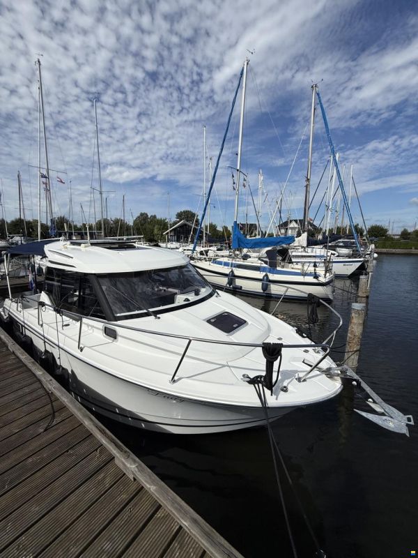 Jeanneau Merry Fisher 795