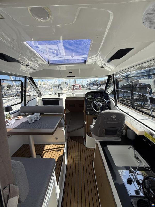 Jeanneau Merry Fisher 795