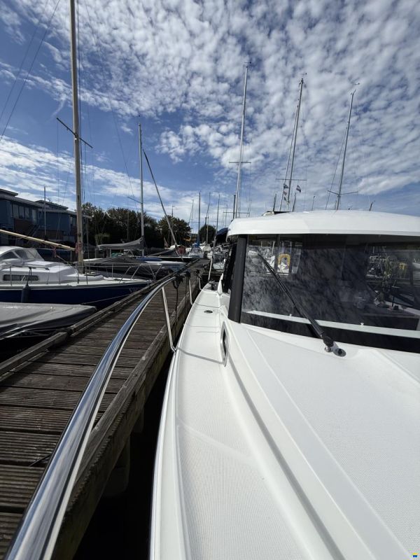 Jeanneau Merry Fisher 795