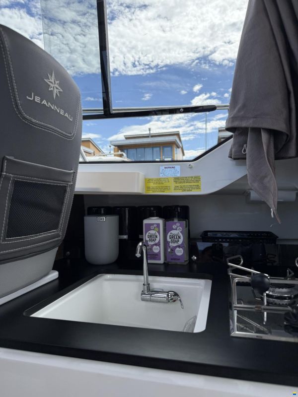 Jeanneau Merry Fisher 795