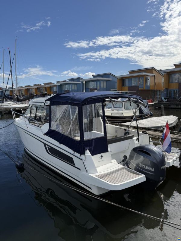 Jeanneau Merry Fisher 795