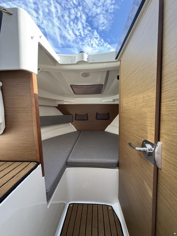 Jeanneau Merry Fisher 795