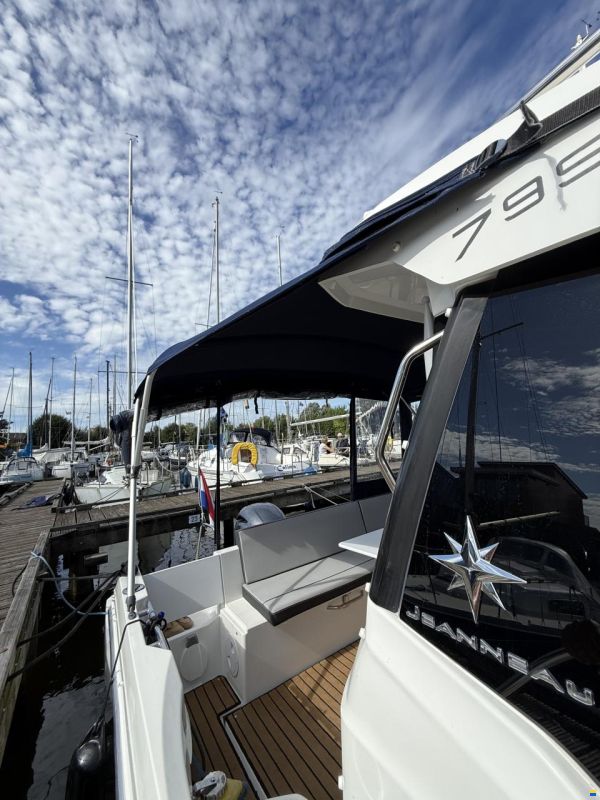Jeanneau Merry Fisher 795