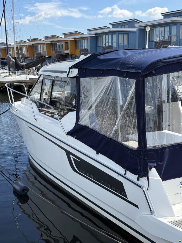 Jeanneau Merry Fisher 795