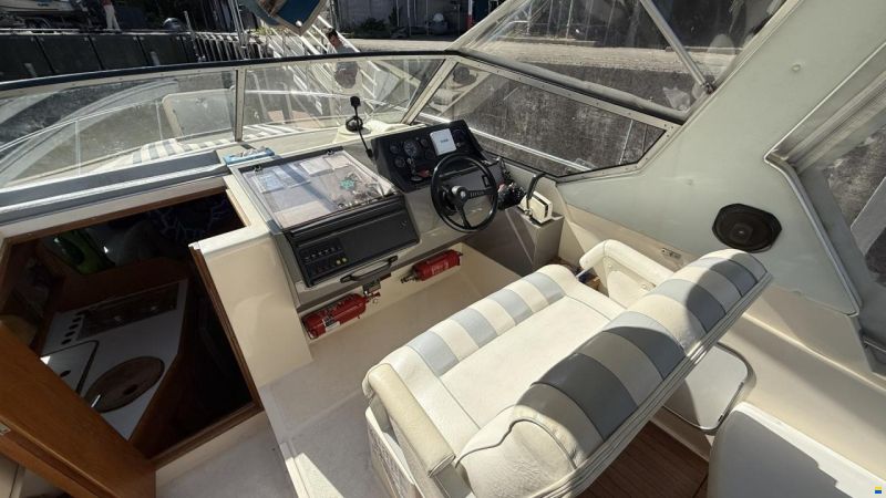 Fjord Dolphin 775