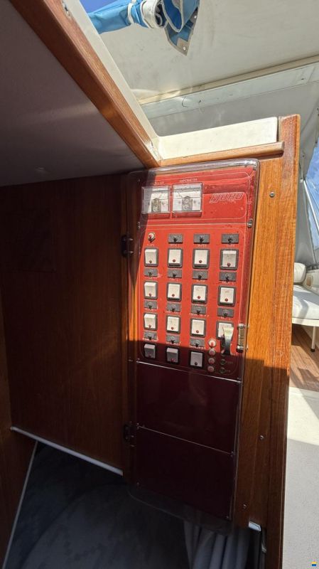Fjord Dolphin 775