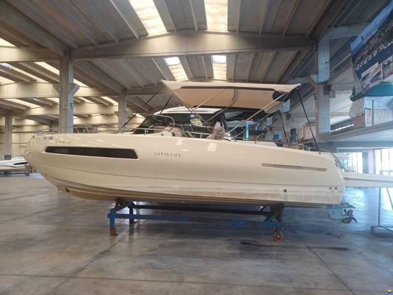 Invictus 280 GT