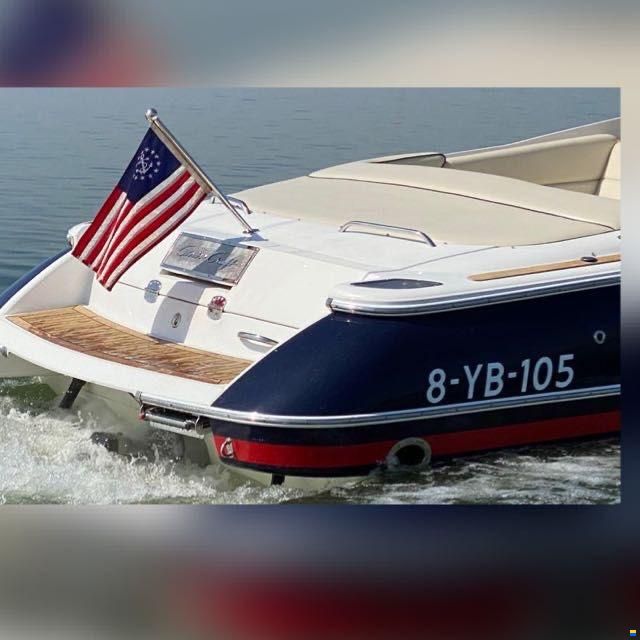 Chris Craft 28 Corsair