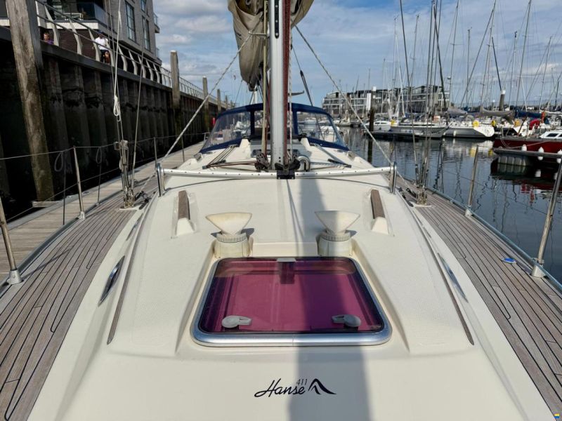 Hanse 411