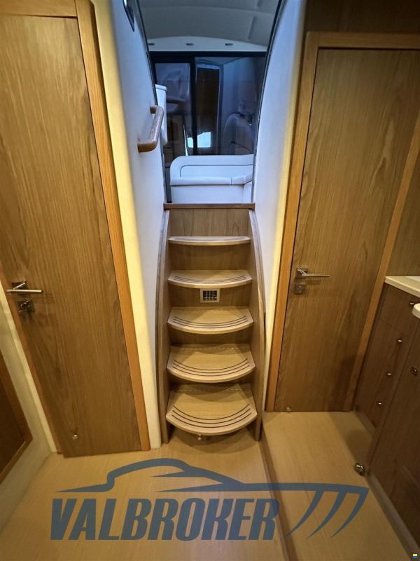 Airon Marine 4300 T-TOP