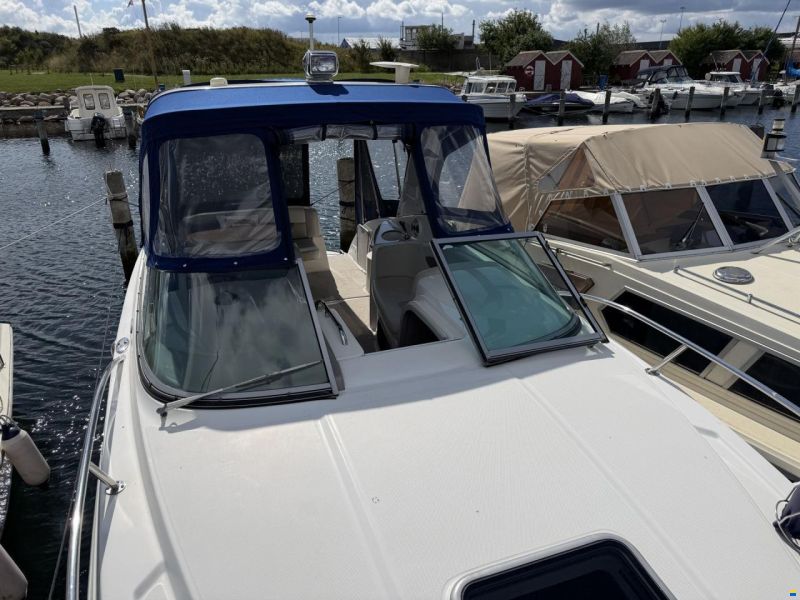 Chaparral 270 Signature