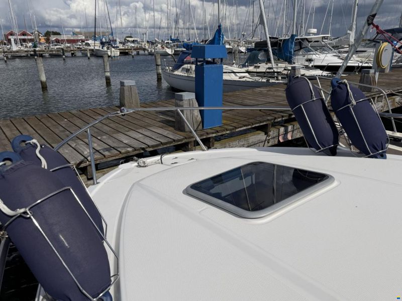 Chaparral 270 Signature