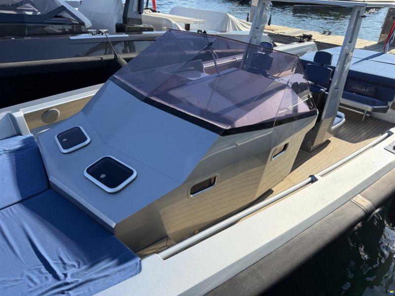 Wally Tender 45