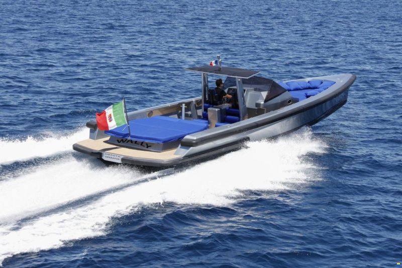 Wally Tender 45