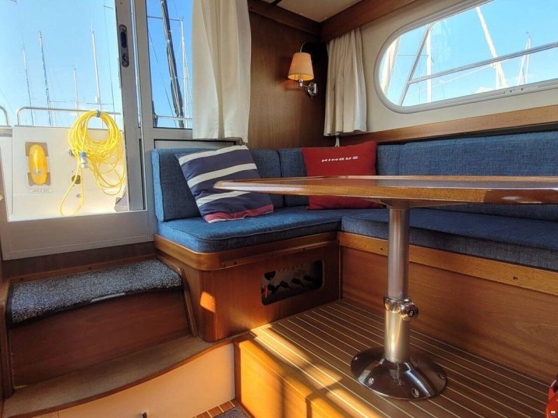 Nimbus 380 Commander
