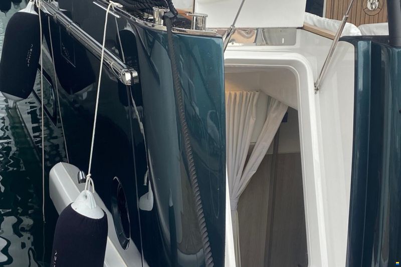 Azimut Magellano 60