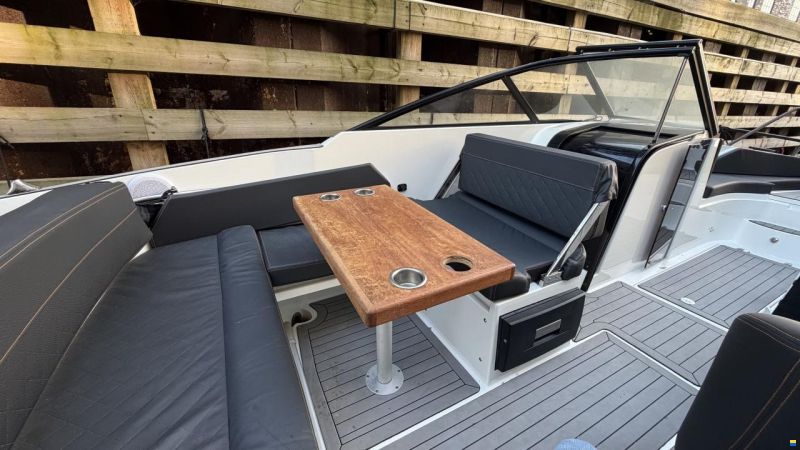 Coaster 600 BR
