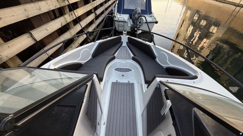 Coaster 600 BR