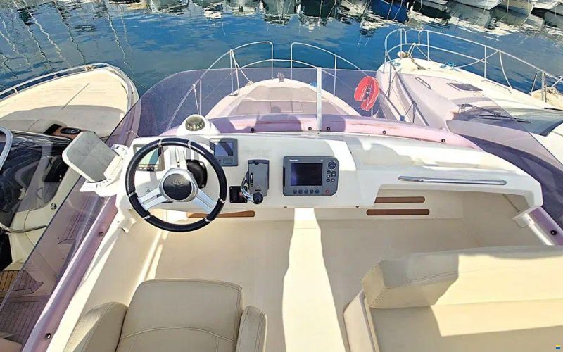 Jeanneau Merry Fisher 10