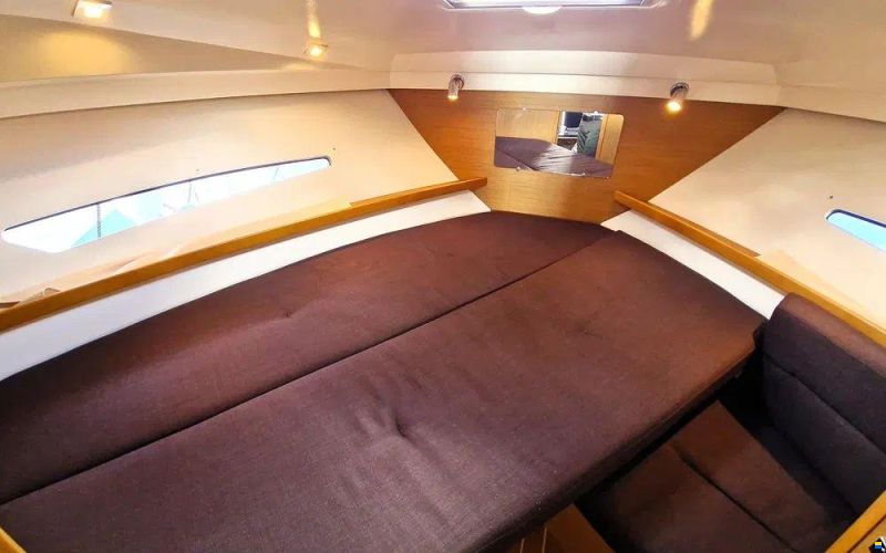 Jeanneau Merry Fisher 10