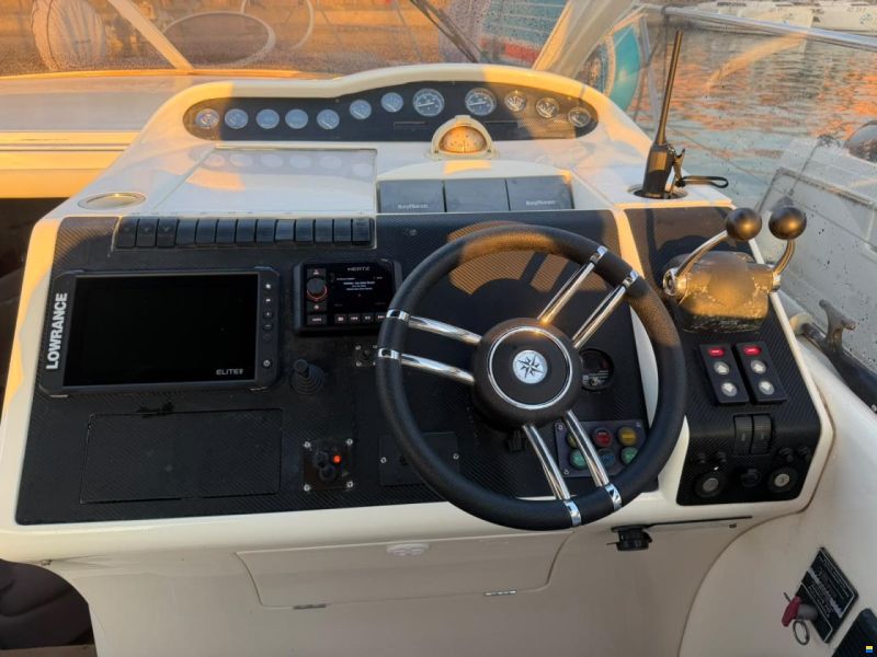 Princess V42