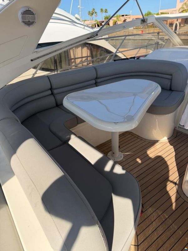 Princess V42