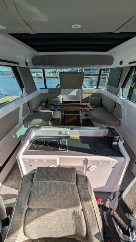 Axopar 45 XC Cross Cabin