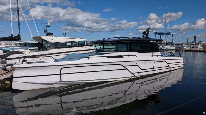 Axopar 45 XC Cross Cabin